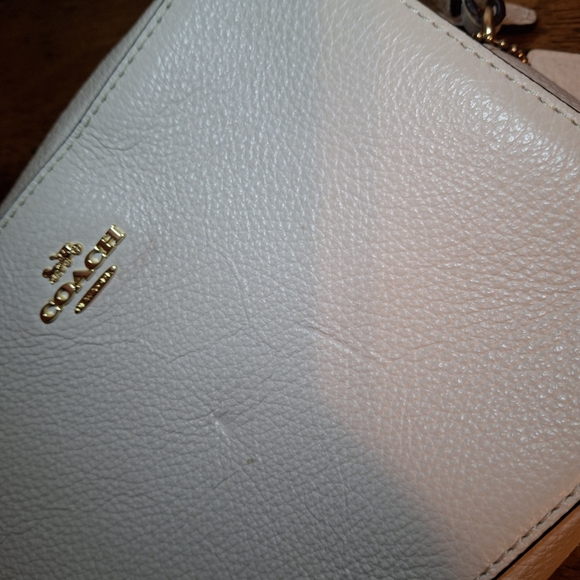 Coach Crossbody Bag - Picture 10 of 12